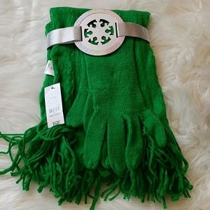 NY & Company Girl's Scarf and Gloves Set